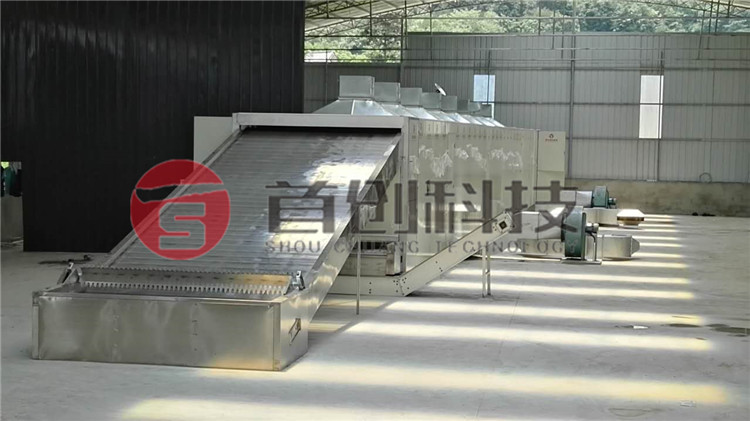 大型葛根烘干設(shè)備.jpg 大型葛根烘干設(shè)備.jpg