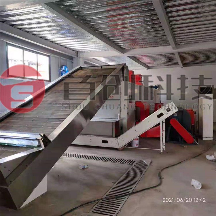 連續(xù)式白術(shù)烘干設(shè)備.jpg 連續(xù)式白術(shù)烘干設(shè)備.jpg