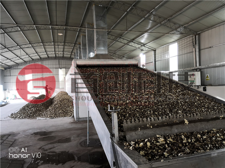 多功能白術(shù)烘干機.jpg 多功能白術(shù)烘干機.jpg